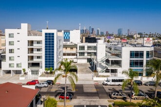 2789 W Olympic Blvd in Los Angeles, CA - Building Photo - Building Photo