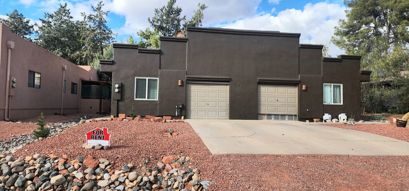 270 Fairway Oaks Dr in Sedona, AZ - Building Photo