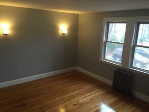 23 Colwell Ave, Unit 2 in Boston, MA - Building Photo - Building Photo