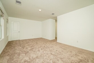 13835 Goat Cv in San Antonio, TX - Building Photo - Building Photo