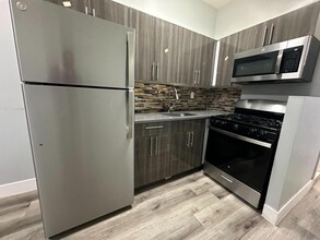 139 School St in Yonkers, NY - Building Photo - Building Photo
