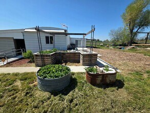 28750 Rocky Rd in Parma, ID - Building Photo - Building Photo