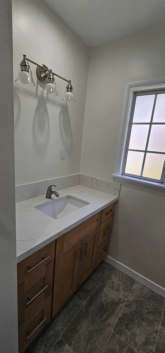 3622 Stancrest Dr, Unit 3 in Glendale, CA - Building Photo - Building Photo