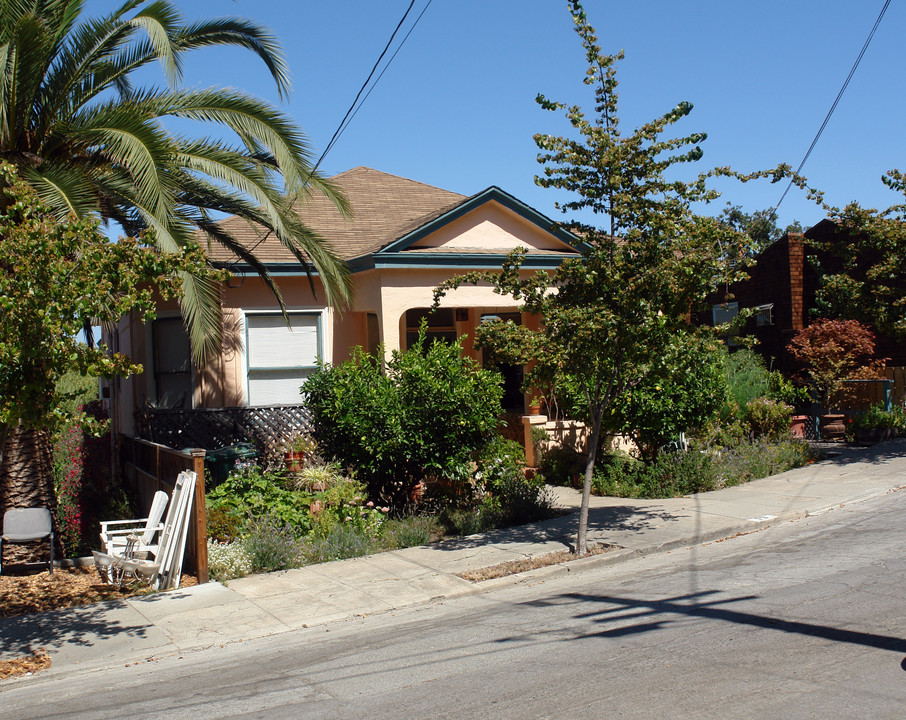 71-73 Scenic Ave in Richmond, CA - Building Photo