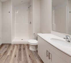 868 18th Ave SE in Minneapolis, MN - Building Photo - Building Photo
