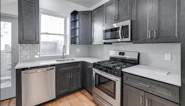 1719 Arlington St in Philadelphia, PA - Building Photo - Building Photo