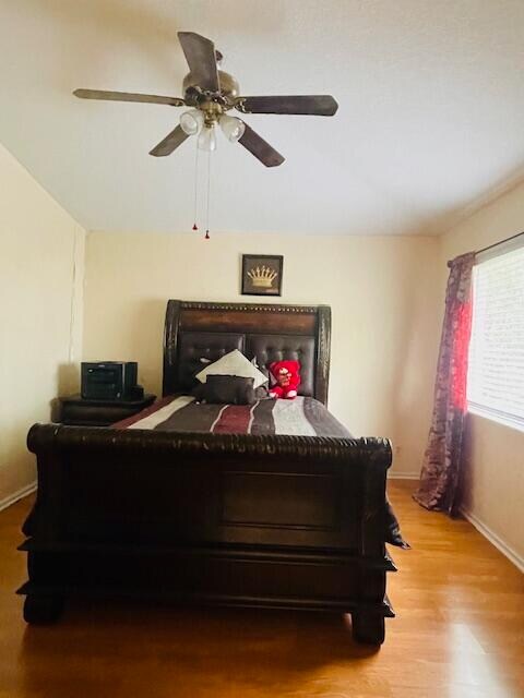 7060 Hawks Nest Terrace in Riviera Beach, FL - Building Photo