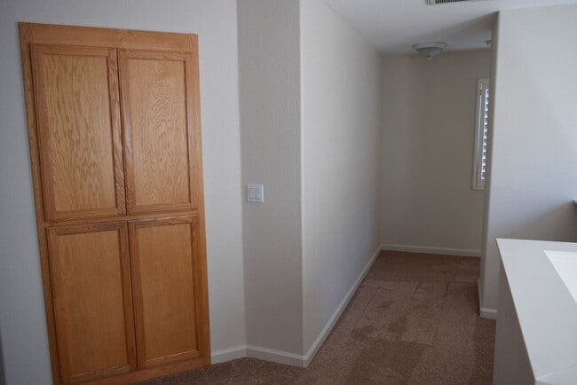 1903 Remembrance Ln in Tracy, CA - Building Photo - Building Photo