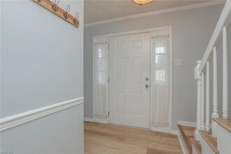 521 Shakespeare Dr in Virginia Beach, VA - Building Photo - Building Photo