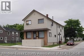 property at 183 Simcoe St