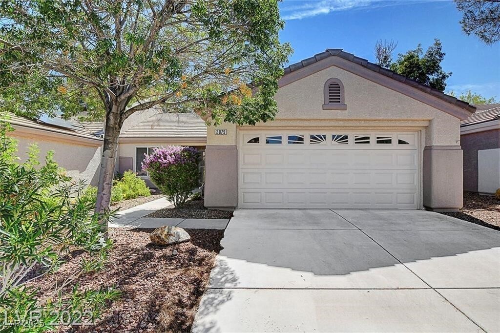 2079 Poppywood Ave in Henderson, NV - Building Photo
