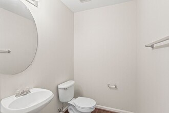 1338 Hill Born Dr in Hanover, MD - Building Photo - Building Photo