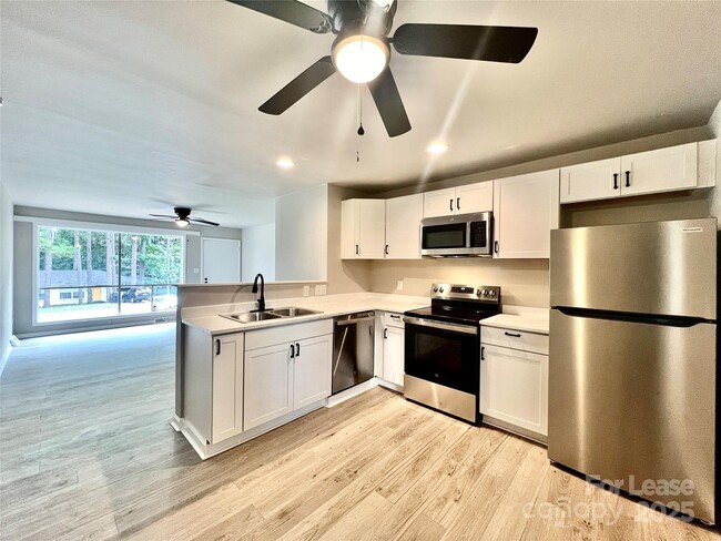 property at 3201 Erskine Dr