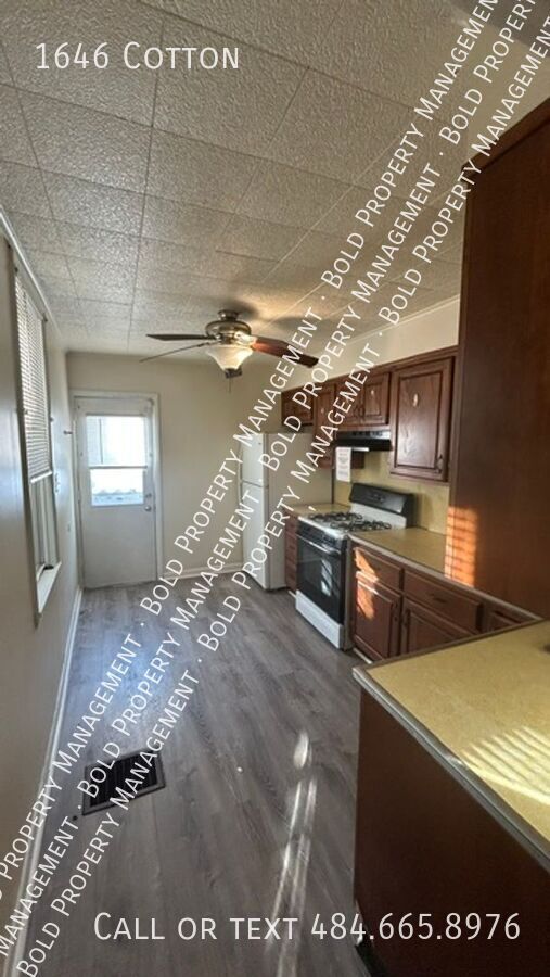 1646 Cotton St in Reading, PA - Foto de edificio - Building Photo