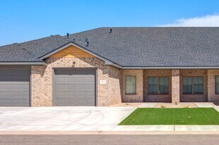 5835 Virginia Ave in Lubbock, TX - Building Photo