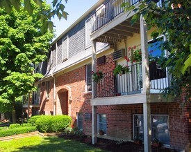 Concord Woods Apartments in Milford, OH - Building Photo - Building Photo