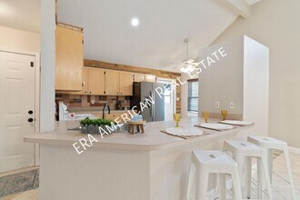 2189 Bellmeade Cir in Navarre, FL - Building Photo - Building Photo
