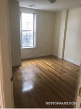 90 Westland Ave, Unit 401 in Boston, MA - Foto de edificio - Building Photo