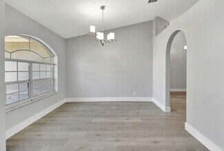 915 Sunflower Ave in Delray Beach, FL - Building Photo - Building Photo