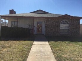6101 9th Dr in Lubbock, TX - Building Photo