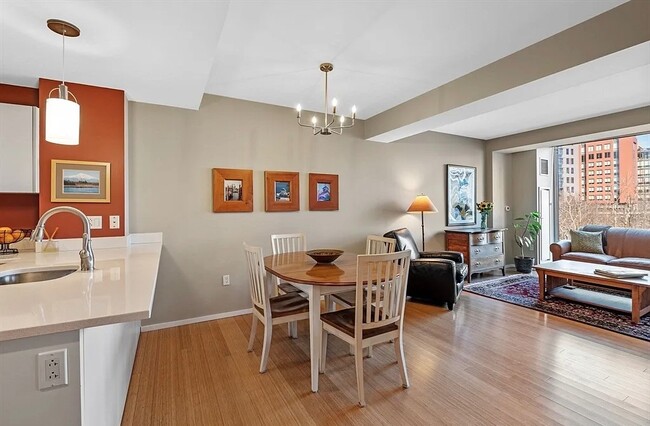 property at 2 Earhart St