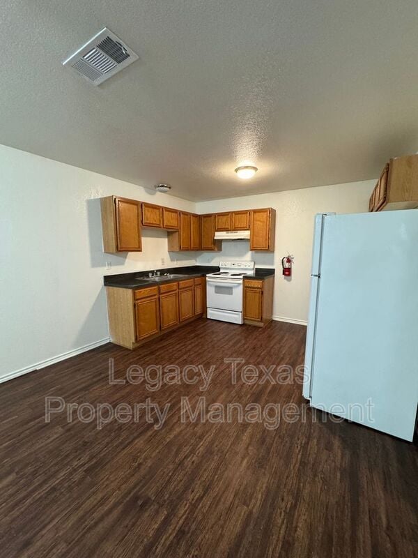 property at 1108 Williams Ave