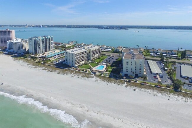 1430 Gulf Blvd in Clearwater, FL - Building Photo - Building Photo
