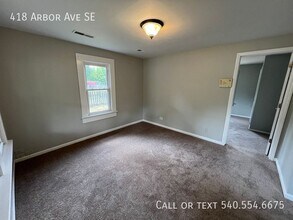 418 Arbor Ave SE in Roanoke, VA - Building Photo - Building Photo