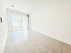 8334 Zenith Cir in Jacksonville, FL - Building Photo - Building Photo