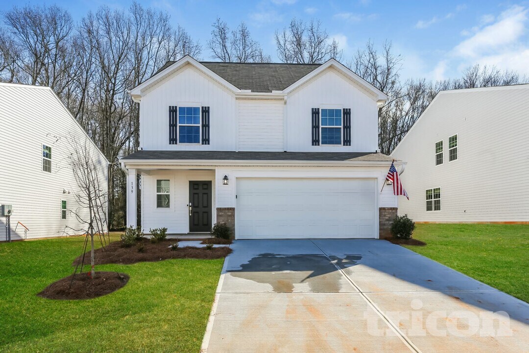 139 Clairvale Ct in Greenville, SC - Foto de edificio