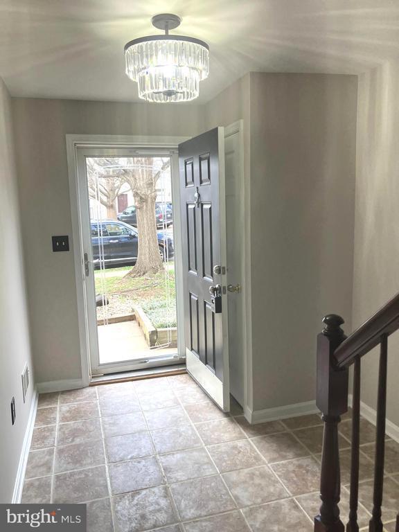 property at 2253 Forsythia Dr