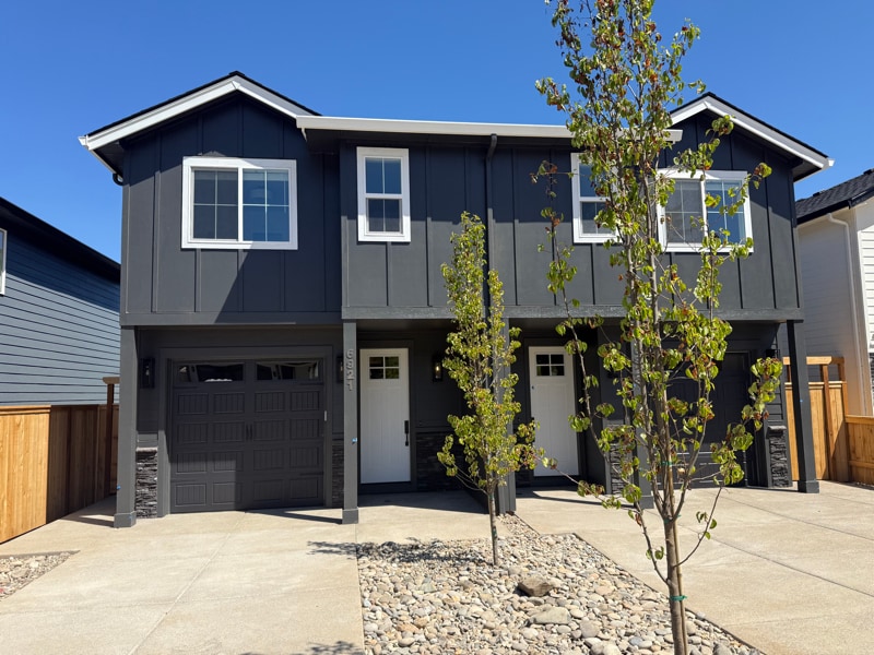 6921 Talloc Ave SE in Salem, OR - Building Photo