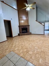 2407 Lakecrest Dr in Moore, OK - Building Photo - Building Photo