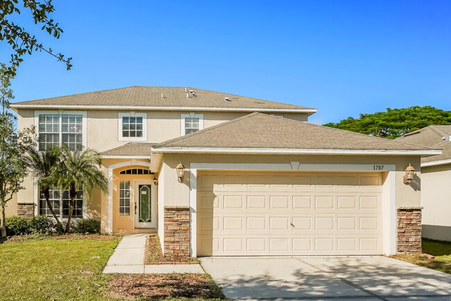 property at 1707 Alhambra Crest Dr