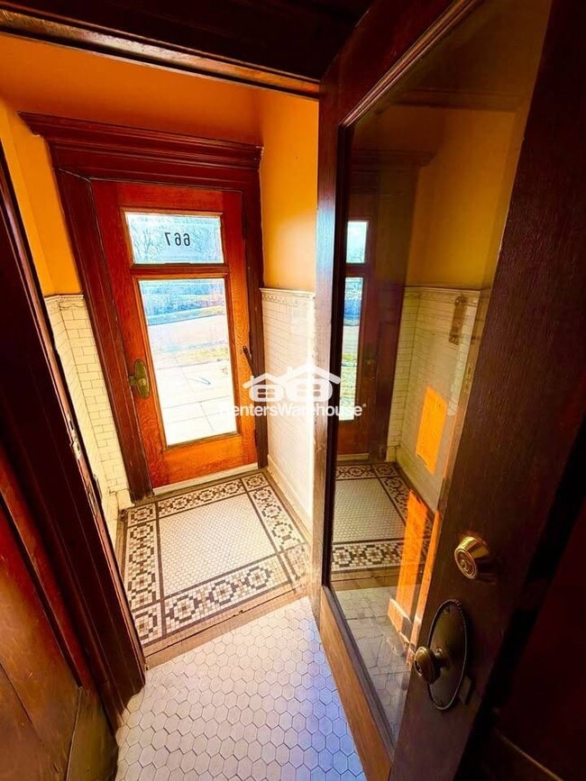 669 17th St, Unit 143 in Des Moines, IA - Building Photo - Building Photo