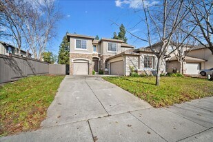 121 Connor Cir in Sacramento, CA - Building Photo