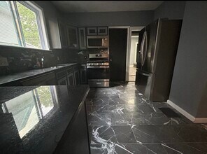 36 Mill St in Binghamton, NY - Foto de edificio - Building Photo