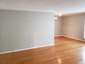 1724 E 1st St in Long Beach, CA - Building Photo - Building Photo