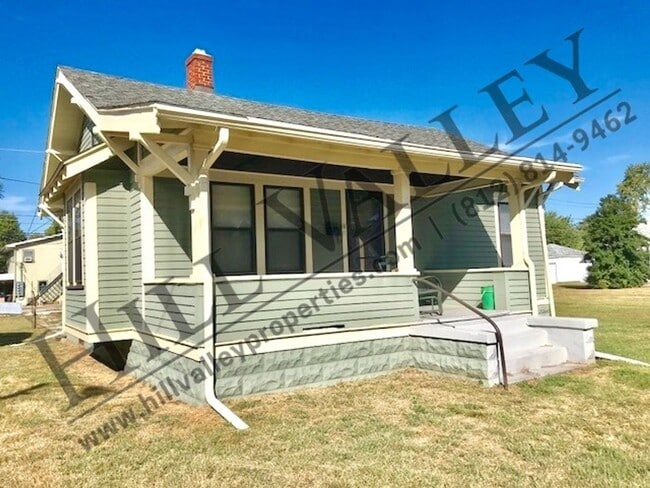 16 Blakely Ave in Terre Haute, IN - Building Photo - Building Photo