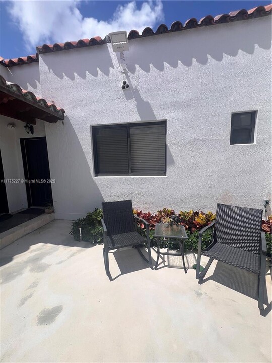 4752 SW 2nd Terrace in Coral Gables, FL - Building Photo