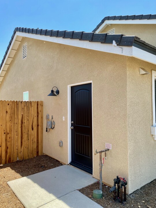 7417 Millers Point Ln, Unit ADU in Bakersfield, CA - Building Photo
