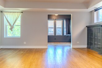 1517 E 67th Pl in Chicago, IL - Building Photo - Building Photo