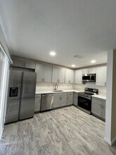 1905 N Congress Ave in West Palm Beach, FL - Building Photo - Building Photo