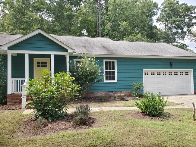 141 The Maine in Williamsburg, VA - Foto de edificio - Building Photo