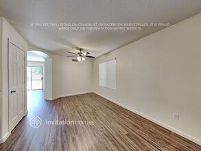 2315 W Running Deer Trl in Phoenix, AZ - Building Photo - Building Photo