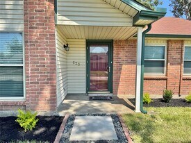 523 Red Oak Dr in Allen, TX - Building Photo