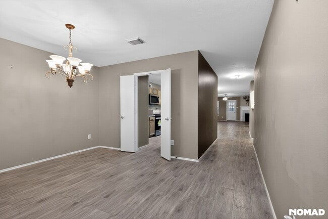 9319 Canady Park Ln in Houston, TX - Foto de edificio - Building Photo