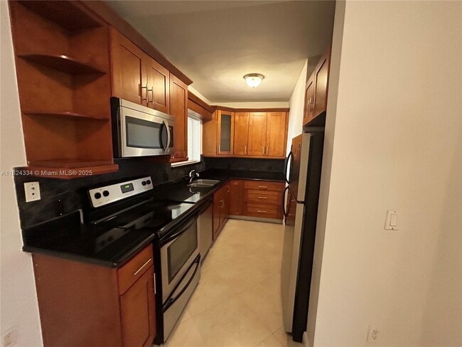 property at 2880 Pine Tree Dr