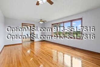 188 N 1600 Rd in Lecompton, KS - Building Photo - Building Photo
