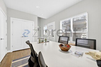 4906 Live Oak St in Dallas, TX - Building Photo - Building Photo